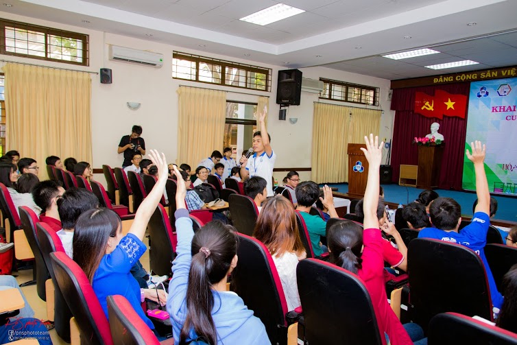 Ấn[-]tượng[-]vòng[-]loại[-]cuộc[-]thi[-]học[-]thuật[-]"Cơn[-]Lốc[-]Hóa[-]Học"[-]lần[-]thứ[-]IX[-]năm[-]2016